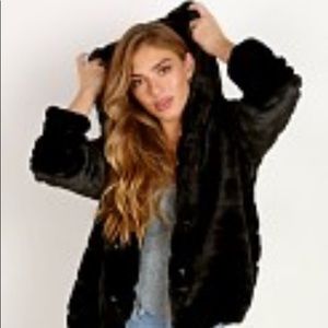 - - LF Black Faux Fur Hooded Jacket